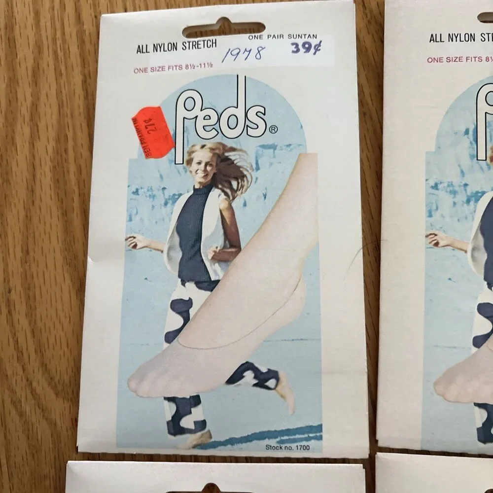 4 pk. Vintage 1970s Peds Foot Cover Suntan Sz. 8.5-11.5 New Old Stock